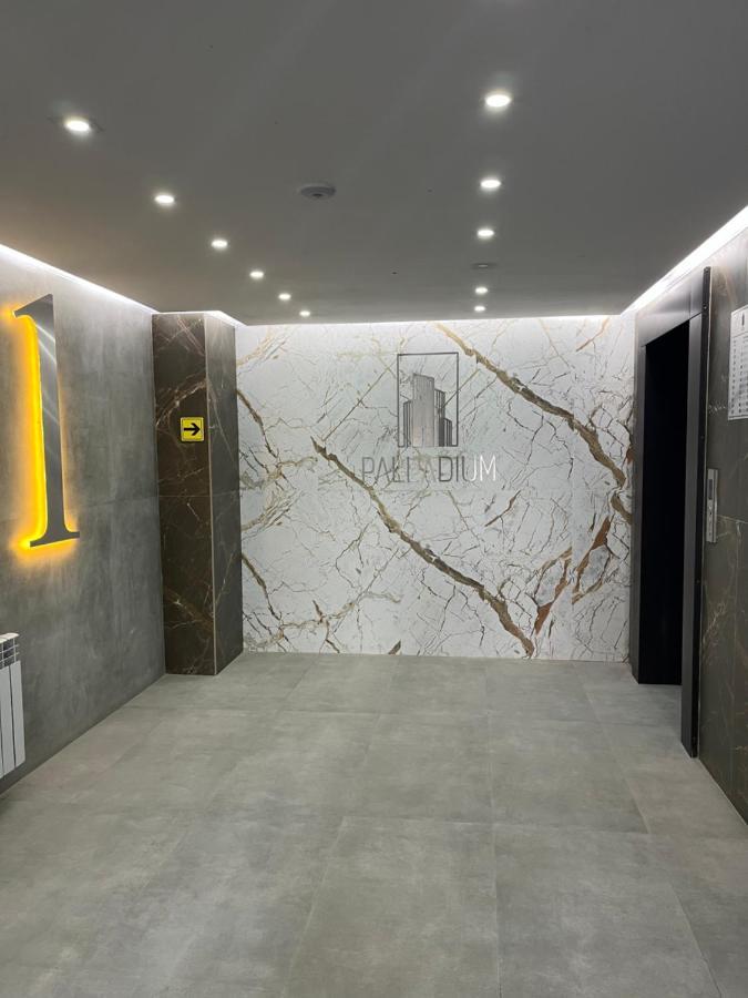 Жк Palladium 69 Almaty Exteriér fotografie